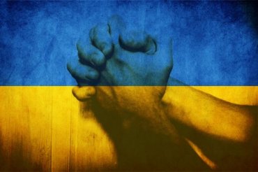 Утром в День Независимости во всех церквях состоится молебен за Украину