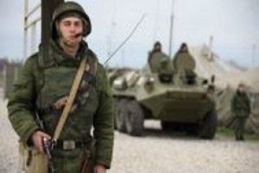Российский военный рассказал, кто и как снабжает боевиков оружием