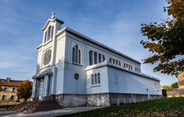 Церковь, построенную из железа, во Франции продают за  250 тыс. евро
