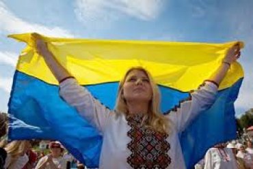 Украинцы доверяют волонтерам и церкви, но не верят прокурорам и президенту