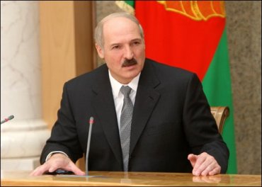 Лукашенко внезапно «прозрел»: «У России алчное лицо без мозгов и денег»