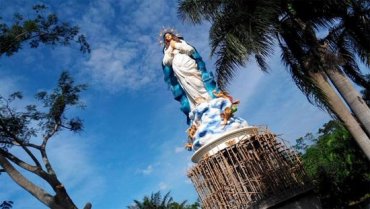 В Индонезии освятили самую высокую в мире статую Девы Марии