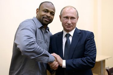 Путин пообещал американскому боксеру российское гражданство