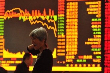 Мир в панике: фондовый рынок Китая продолжает стремительно падать