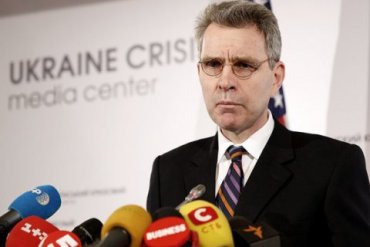 США не поверили выдумкам ФСБ о «диверсантах» в Крыму