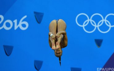 Российская спортсменка опозорилась во время прыжка в воду