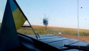 На Донбассе наблюдатели попали под обстрел