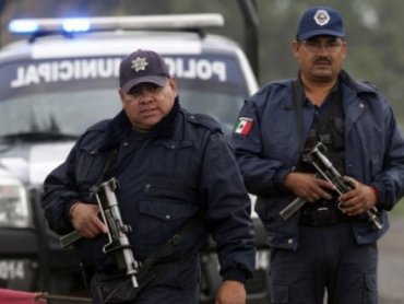 Главу полиции Мексики отстранили за убийство 22-х членов наркокартеля
