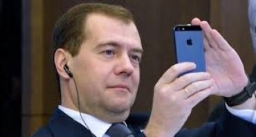 Госдеп отреагировал на пост Медведева в Facebook
