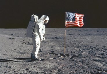 Советник Трампа заявил, что американцы никогда не были на Луне