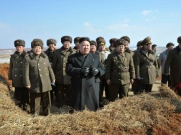 Ким Чен Ын приказал военным готовиться к удару по базам США