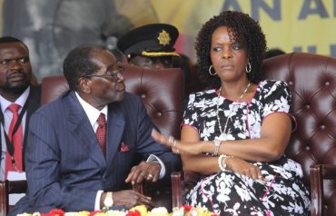 Супруга президента Зимбабве избила в ЮАР девушку