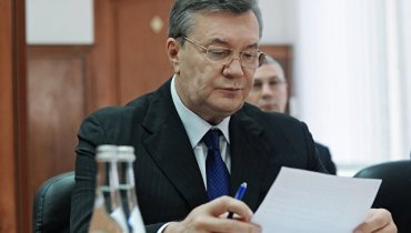 От Януковича сбежал адвокат