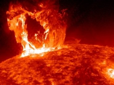 Ученые предупреждают об опасных для человечества вспышках на Солнце