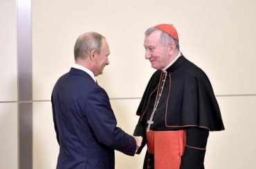Госсекретарь Ватикана напомнил Путину, что тот отвечает за мир в Украине