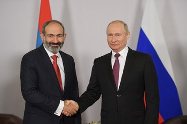 Действия новых властей Армении возмутили Москву