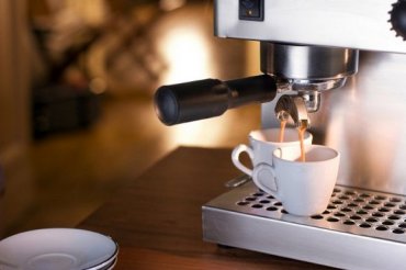 Как очистить кофемашину Saeco: советы профессионалов