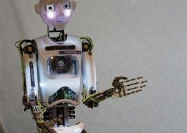 Ученые: роботы способны манипулировать людьми
