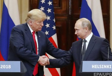 Сенаторы потребовали раскрыть детали встречи Трампа и Путина