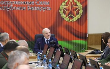 Лукашенко провел совещание с Министреством обороны