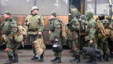 Росія готує велике військове формування для вторгнення в Україну