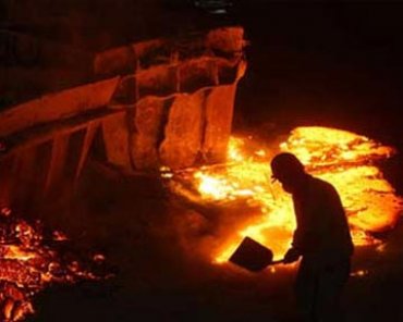 Ферросплавные заводы «Привата» хотят усилить свою монополию в кризисный для металлургии период – СМИ