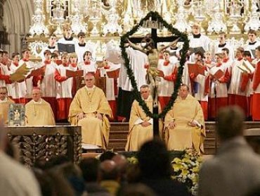 Немецкие католики отказываются платить церковный налог Ватикану