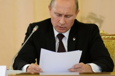 Путин пообещал помочь Сирии в войне с Западом