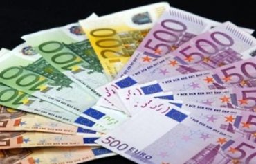 Евро может «пробить» отметку в 11 гривен