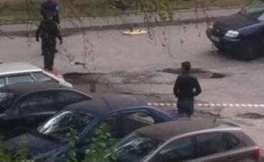 В Харькове пенсионер стрелял с крыши дома и бросал взрывчатку