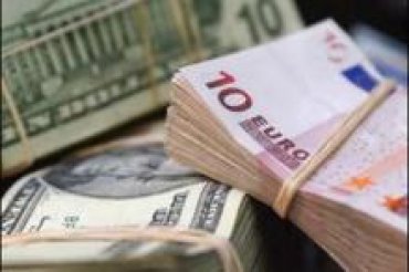 Стали известны причины резкого роста курса доллара и евро в Украине