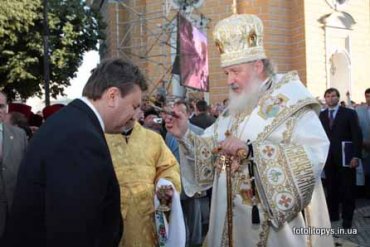 Благословенный патриархом Кириллом Янукович оказался Мазепой?