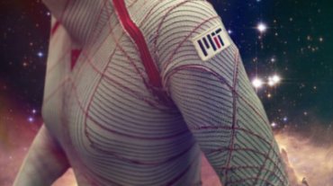 Космонавтов оденут в скафандры, которые напоминают вторую кожу