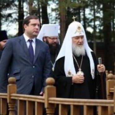 Патриарх Кирилл призвал россиян, белорусов и украинцев «изжить междоусобную брань»