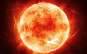НАСА показало «жуткий» снимок протуберанца на Солнце