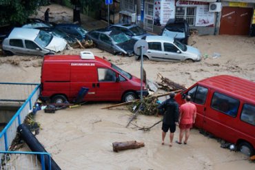 Красный Крест подсчитал погибших в стихийных бедствиях за год