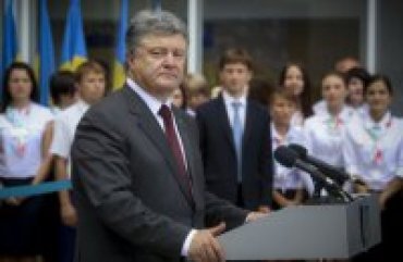 Порошенко обещает, что Украина получит безвизовый режим с ЕС этой осенью