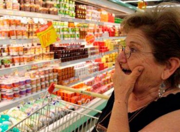 Кремлевские СМИ: В украинских супермаркетах для русских все дороже