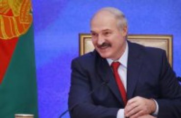 Лукашенко объявил о возвращении в Минск американского посла
