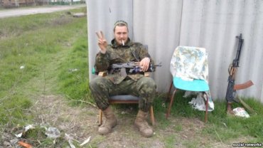 Солдаты РФ на Донбассе бросили в выгребную яму своих командиров