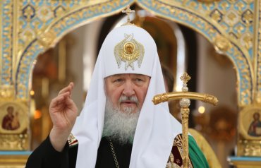 Патриарх Кирилл запретил игуменам украшать жезлы «побрякушками»