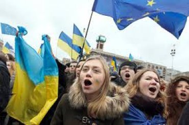 Большинство украинцев против разрыва дипотношений с Россией, – опрос