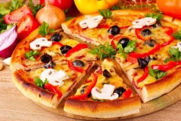 Как готовят в Италии вкусную традиционную пиццу?