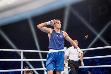 Украинец Хижняк признан лучшим боксером чемпионата мира