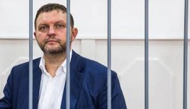 Экс-губернатор Кировской области в суде отрицает свою вину