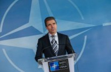 Бывший генсек НАТО призвал дать Украине оборонительное оружие