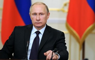 В РФ хотят урезать права Путина