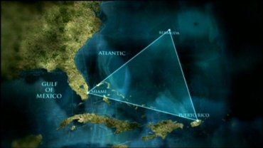 Из-под воды в Бермудском треугольнике поднялся остров