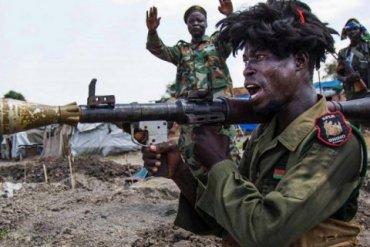 Украина отвергает обвинения в продаже оружия Южному Судану