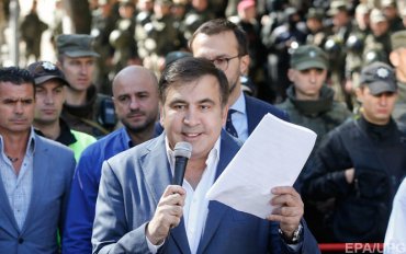 Саакашвили назвал взрывы в Калиновке «подарком» от Путина